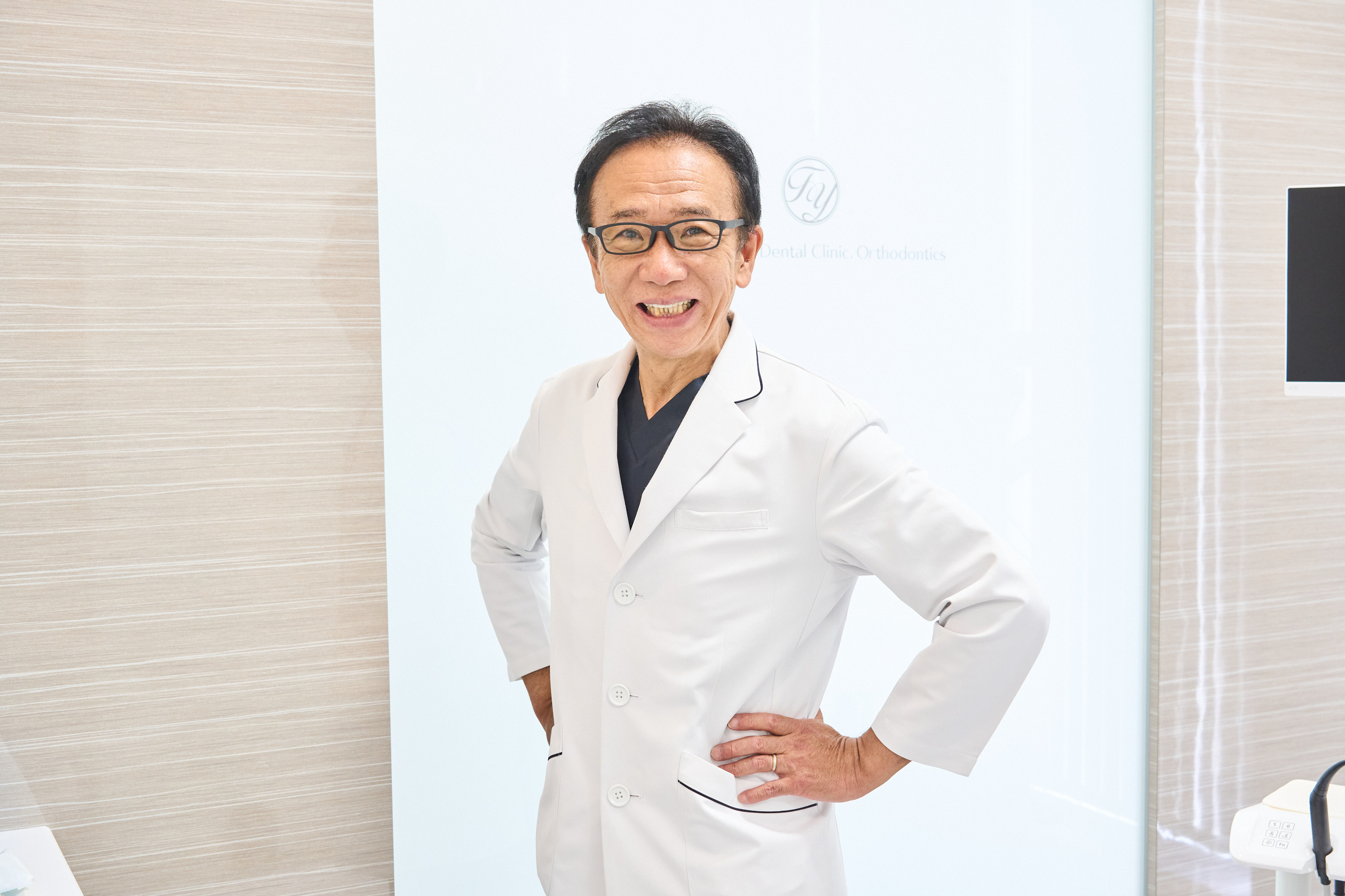 尾崎裕