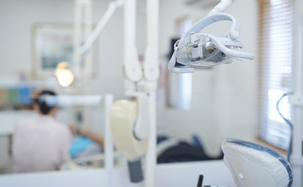 オールオンフォーと総入れ歯の違いを知って選ぼう!