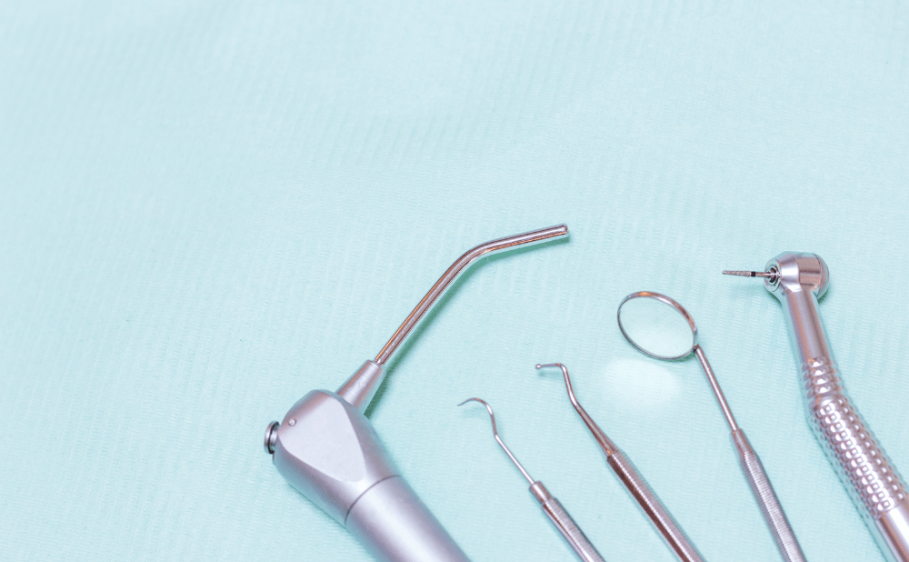 インプラント治療の流れと実際の体験