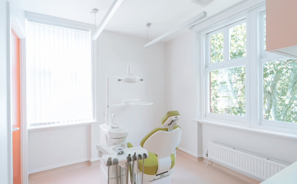 顎関節症と歯列矯正はどっちが先？